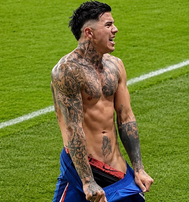Enzo Fernandez nude