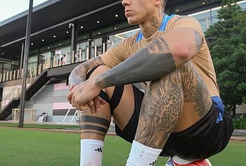 Enzo Fernandez Cock Bulge And Shaved Pubis Pics