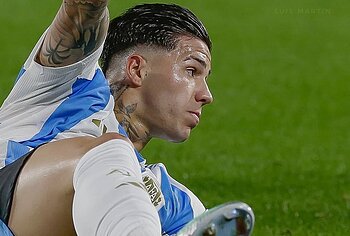 Enzo Fernandez Cock Bulge And Shaved Pubis Pics