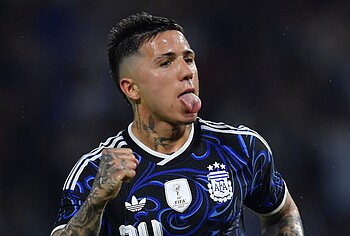 Enzo Fernandez Cock Bulge And Shaved Pubis Pics
