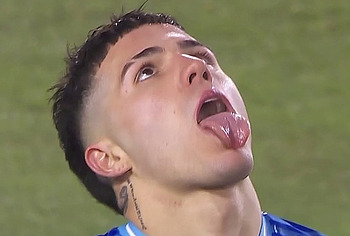 Enzo Fernandez Cock Bulge And Shaved Pubis Pics