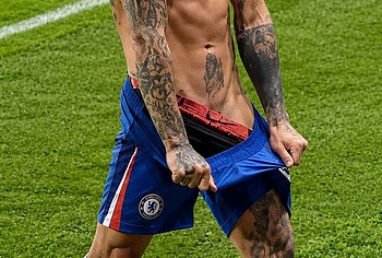 Enzo Fernandez nude