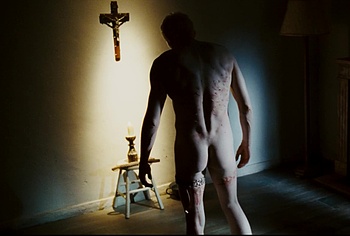 Paul Bettany Nude And NSFW Scenes in The Da Vinci Code