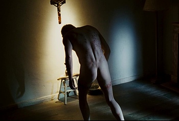 Paul Bettany Nude And NSFW Scenes in The Da Vinci Code