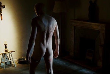 Paul Bettany Nude And NSFW Scenes in The Da Vinci Code
