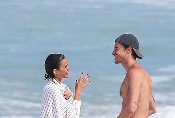 Shawn Mendes Caught Shirtless and Scratching Ones Ass On A Beach