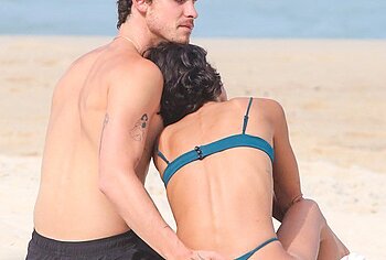 Shawn Mendes Caught Shirtless and Scratching Ones Ass On A Beach
