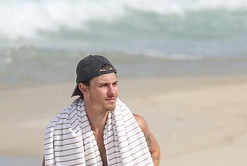 Shawn Mendes Caught Shirtless and Scratching Ones Ass On A Beach
