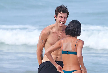 Shawn Mendes Caught Shirtless and Scratching Ones Ass On A Beach