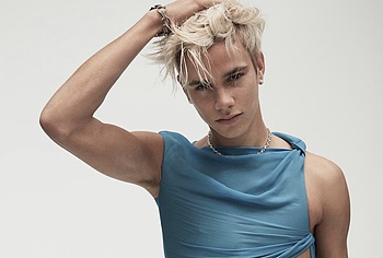 Romeo Beckham Shirtless And Sexy Underwear Photos