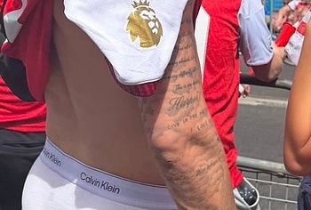 Romeo Beckham Shirtless And Sexy Underwear Photos
