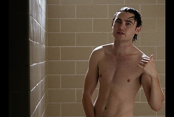 Spencer MacPherson Nude Shower Scenes in School Spirits