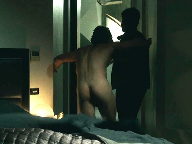Alex Kaan nude