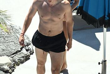 Callum Turner shirtless beach pics