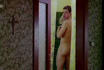 Felix Eitner Nude Dick In Shower Scenes in The Trio