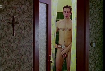 Felix Eitner Nude Dick In Shower Scenes in The Trio