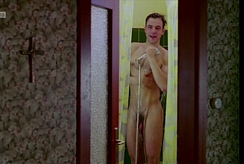 Felix Eitner Nude Dick In Shower Scenes in The Trio