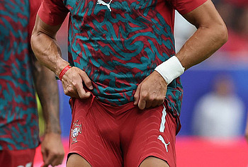 Cristiano Ronaldo cock bulge