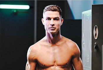 Cristiano Ronaldo Shirtless And Dick Bulge Pics