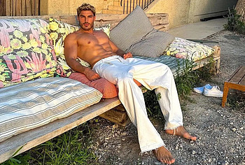 Chris Appleton shirtless and cock bulge photos