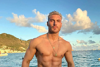 Chris Appleton shirtless and cock bulge photos