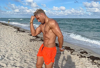 Chris Appleton shirtless and cock bulge photos