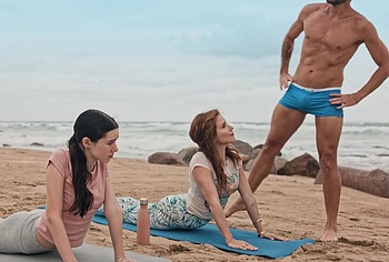 Jerry OConnell Tim Rozon and Chris van Rensburg Shirtless And Cock Bulge Scenes in Summers Last Resort