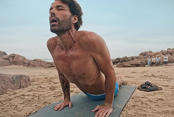 Jerry OConnell Tim Rozon and Chris van Rensburg Shirtless And Cock Bulge Scenes in Summers Last Resort