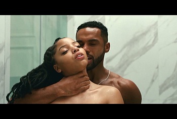 Lucien Laviscount Nude and Straight Sex in Strung