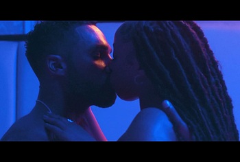 Lucien Laviscount Nude and Straight Sex in Strung