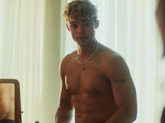 Matthew Broome Shirtless And Underwear Scenes in Your Fault London