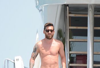 Lionel Messi Dick Bulge And Sexy Shirtless Photos