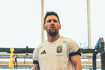 Lionel Messi Dick Bulge And Sexy Shirtless Photos