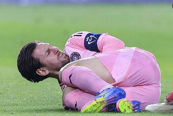 Lionel Messi Dick Bulge And Sexy Shirtless Photos