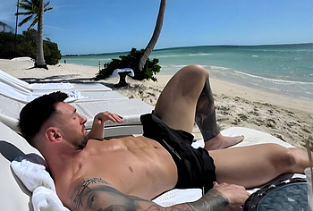 Lionel Messi Dick Bulge And Sexy Shirtless Photos