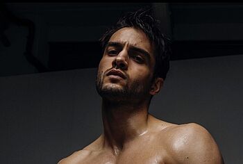 Aleksandar Rusic Nude And Sexy Underwear Pics