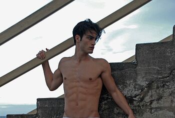 Aleksandar Rusic Nude And Sexy Underwear Pics
