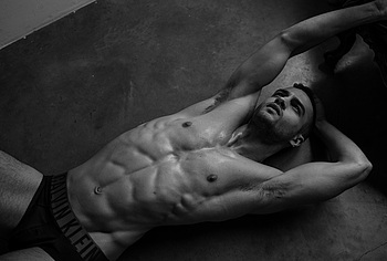 Aleksandar Rusic Nude And Sexy Underwear Pics