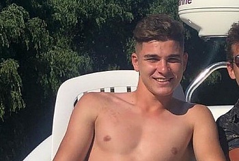 Julian Alvarez nude and dick bulge pics