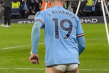 Julian Alvarez nude and dick bulge pics