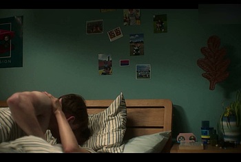 Joe Locke and Kit Connor Shirtless and Hot Gay Scene in Heartstopper