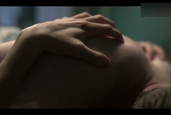 Joe Locke and Kit Connor Shirtless and Hot Gay Scene in Heartstopper
