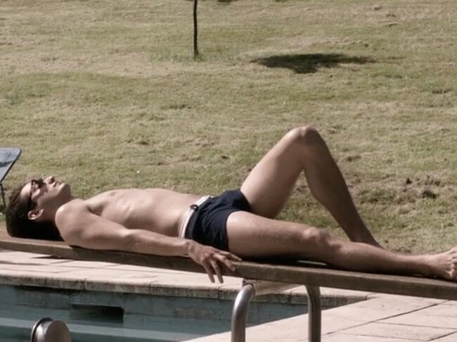 Pierre Niney dick bulge