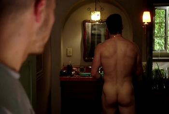 Jonathan Tucker Nude Tight Ass Scenes in Kingdom