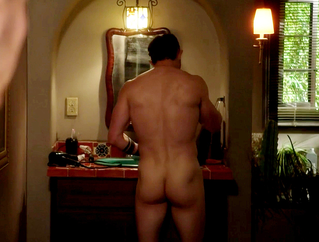 Jonathan Tucker Nude Tight Ass Scenes in Kingdom
