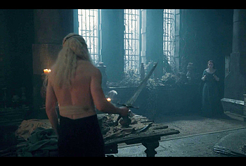 Ewan Mitchell Nude And Sex Scenes in House Of The Dragon