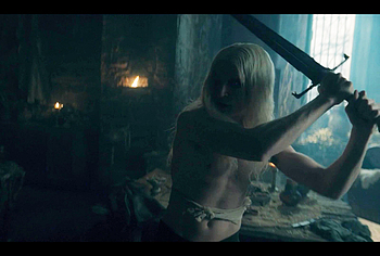 Ewan Mitchell Nude And Sex Scenes in House Of The Dragon