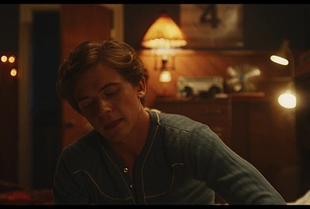 Igby Rigney and Owen Painter Gay Sex Scenes in The Shards