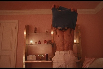 Igby Rigney Cock Bulge And Shirtless Scenes in The Shards
