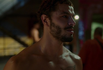 Matheus Abreu Nude And Underwear Scenes in Beast Race